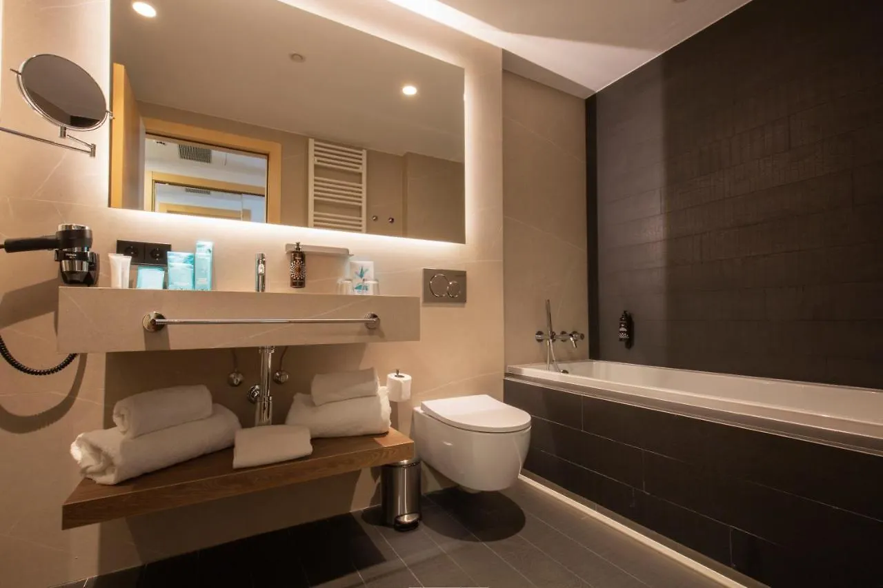 Yomo Centric Otel Andorra la Vella