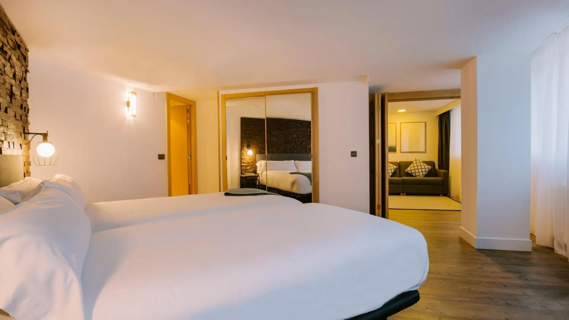 Yomo Centric Hotel Andorra la Vella 4*,  Andorra
